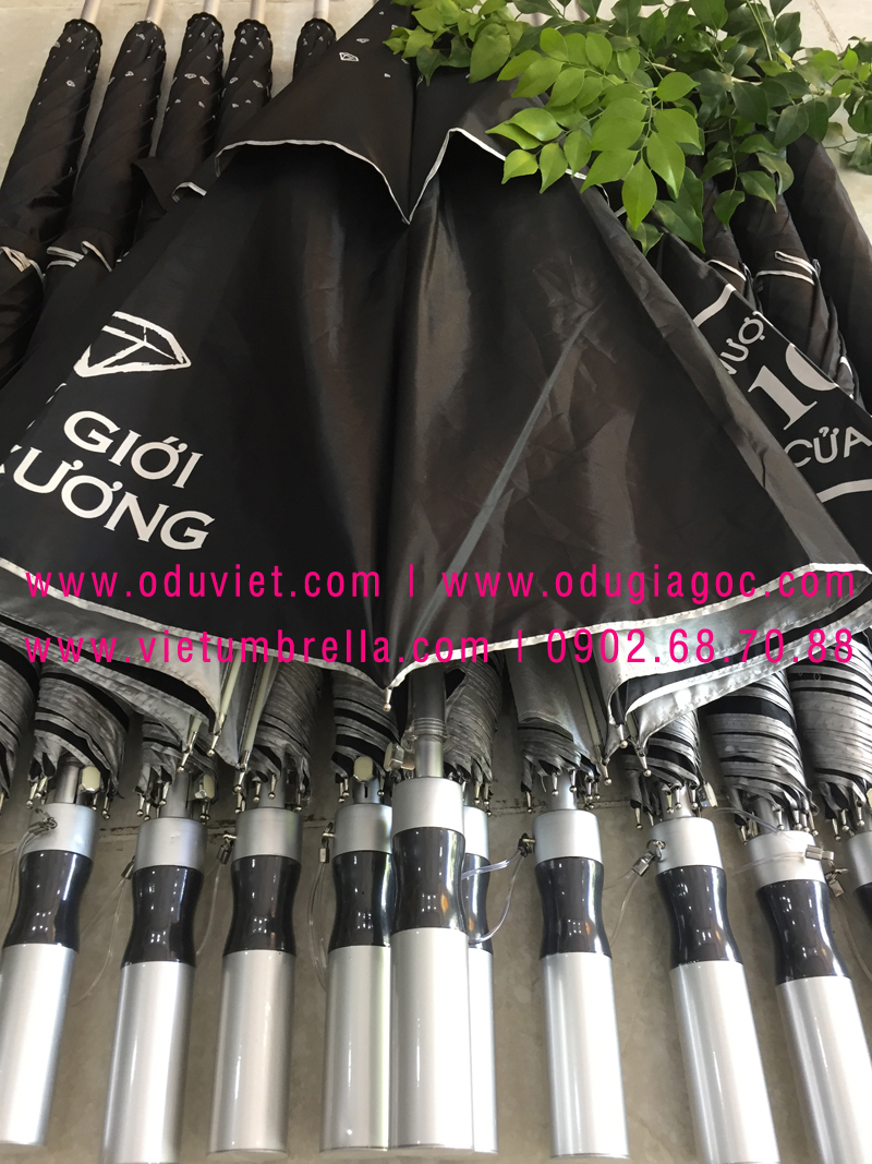 xưởng sản xuất ô dù cầm tay in logo quảng cáo
